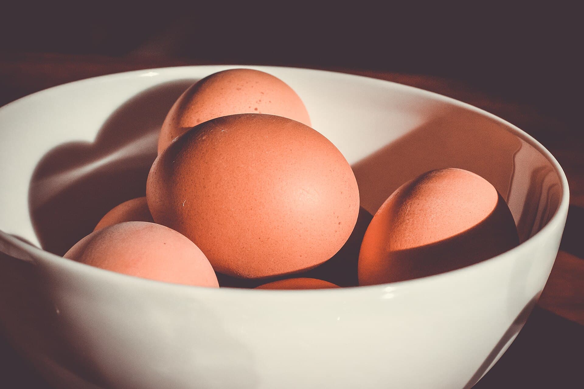 A bowl of eggs